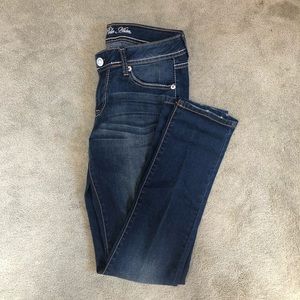 Vintage slim leg jeans